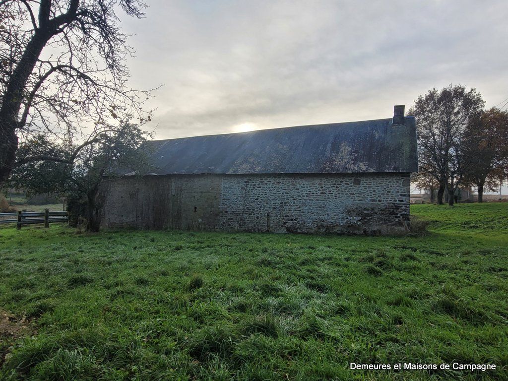 image du bien immobilier Corps de ferme St Hilaire du Harcouët