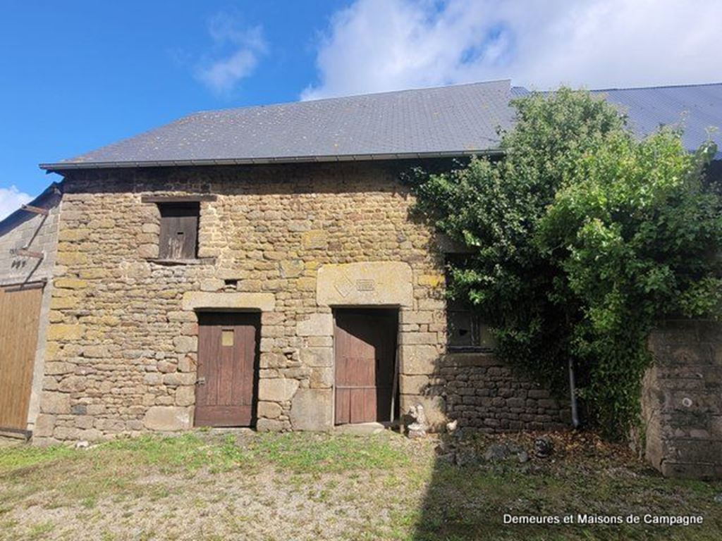 image du bien immobilier Maison de bourg BUAIS-LES-MONTS