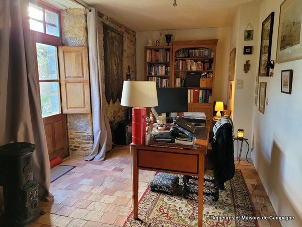 image du bien immobilier Demeure VAL-COUESNON