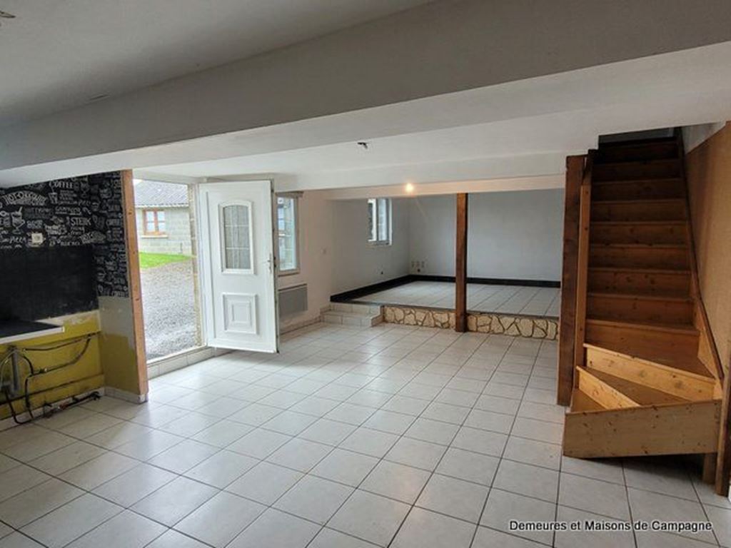 image du bien immobilier Maison de village MORTAIN