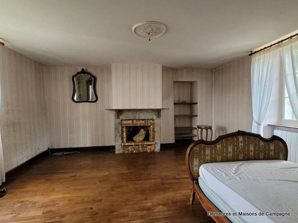 image du bien immobilier Demeure MORTAIN-BOCAGE